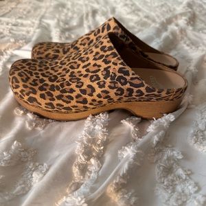 Leopard print suede Dansko clogs, only worn a couple of times. Super comfortable